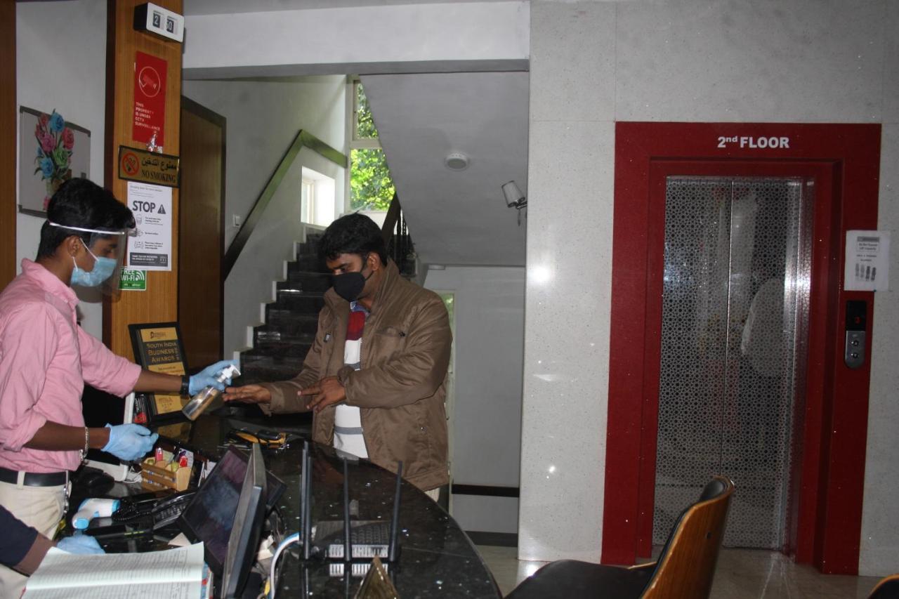 Hotel Alwesal International Madikeri Exterior foto