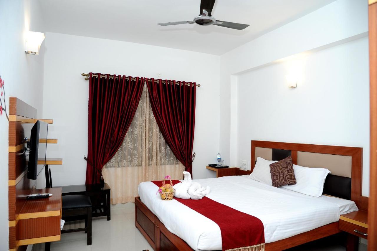 Hotel Alwesal International Madikeri Exterior foto
