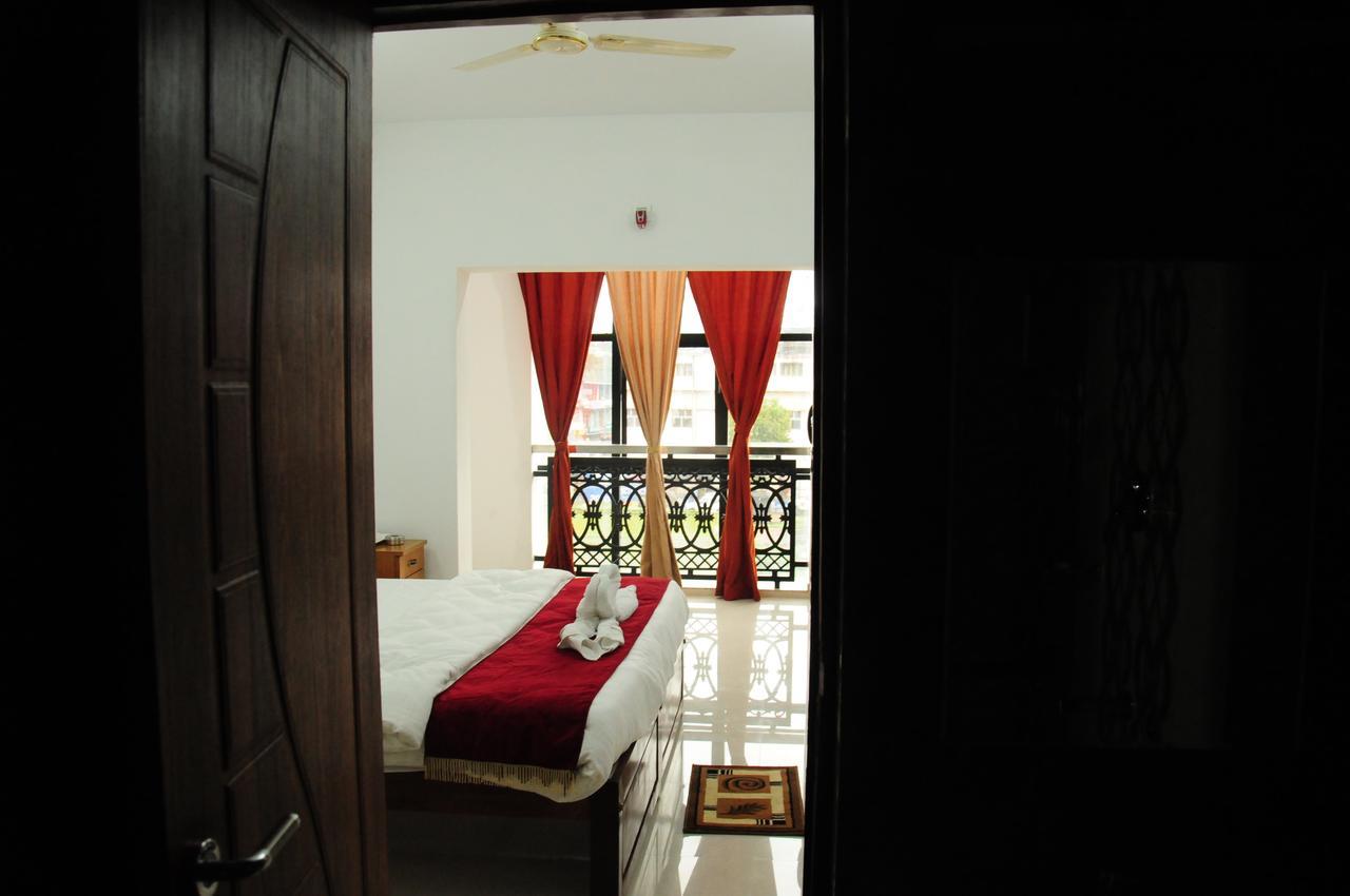Hotel Alwesal International Madikeri Exterior foto