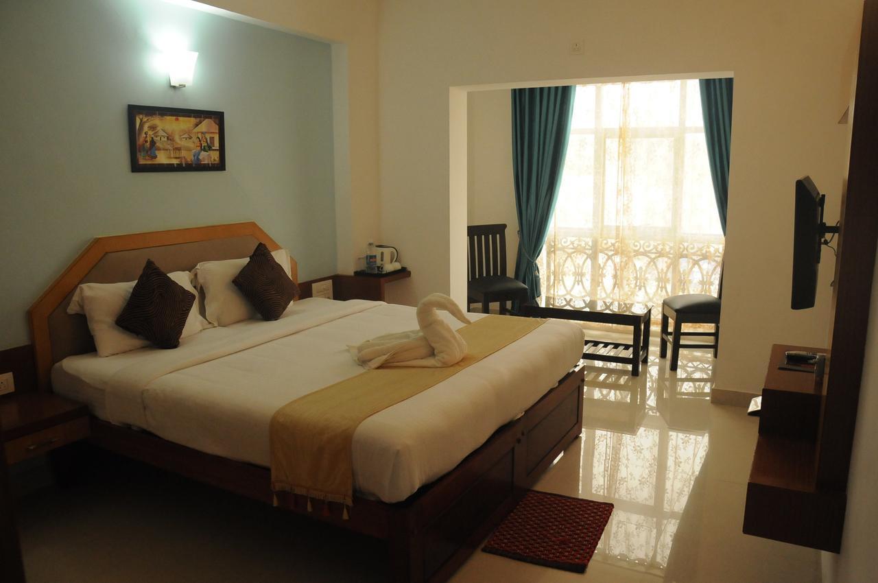 Hotel Alwesal International Madikeri Exterior foto