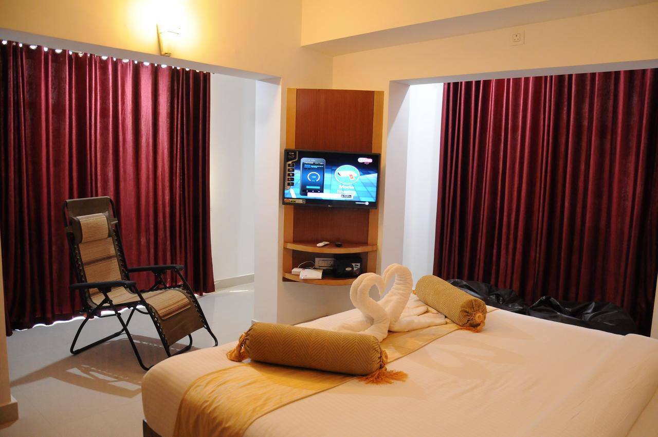 Hotel Alwesal International Madikeri Exterior foto